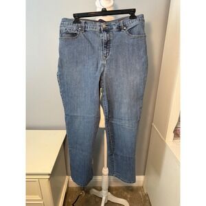 Gloria Vanderbilt Women's Blue Denim Jeans Size 16 Straight Leg Casual Wear